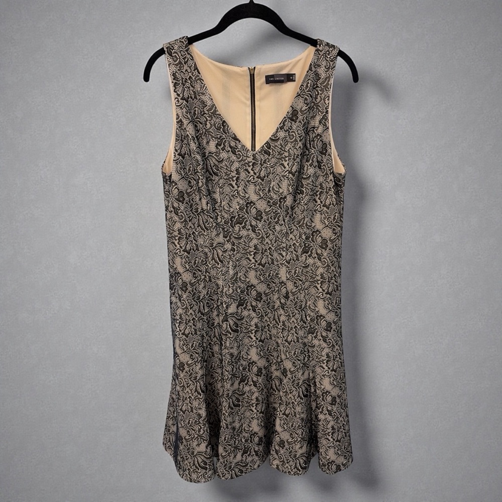 THE LIMITED SIZE 12 THE LIMITED BLACK LACE OVERLAY CHAMPAGNE FIT  FLARE DRESS